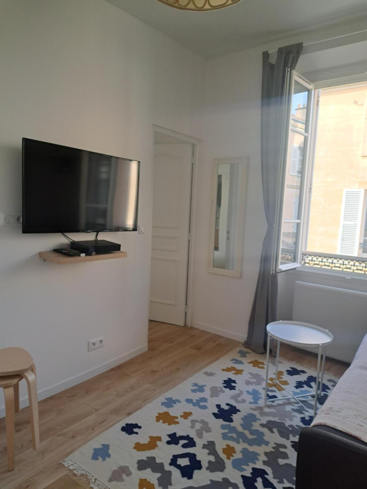Agreable 2 Pieces - Rue Du Vieux Versailles Kültér fotó